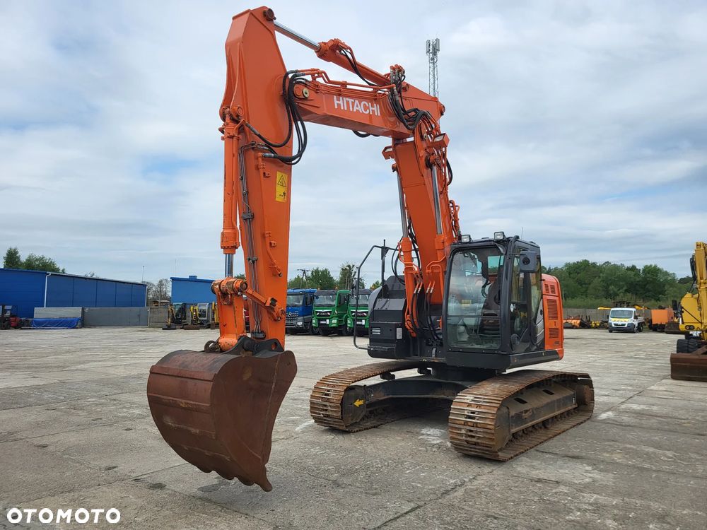 Hitachi ZX 225 LC5B spr z Niemiec krótki tył waga 26 ton - 1