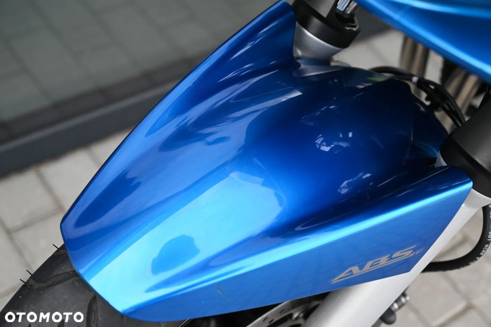 Suzuki Bandit - 25