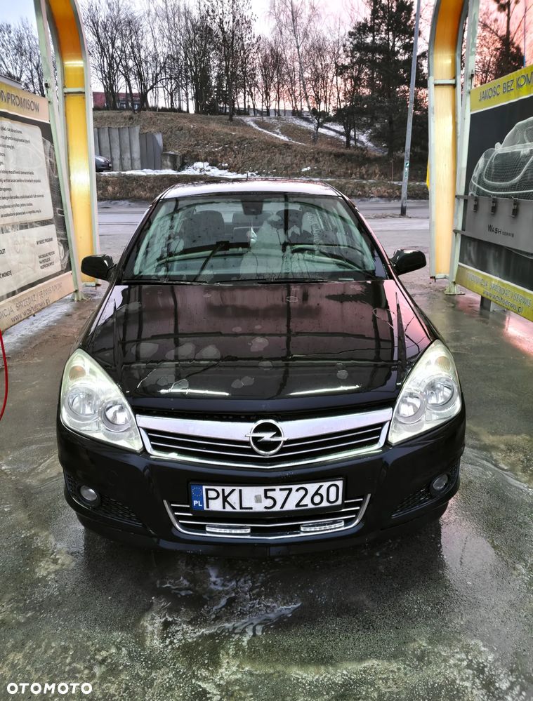Opel Astra H 2007 photo 3