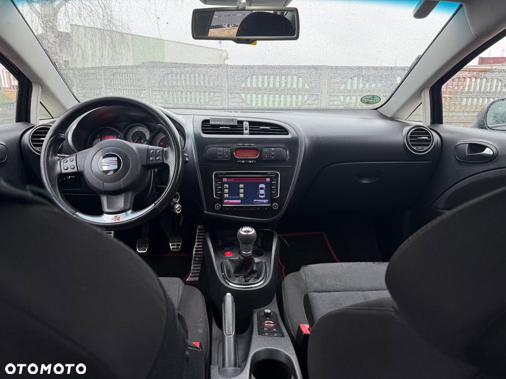 Seat Leon 2.0 TDI DPF FR - 11