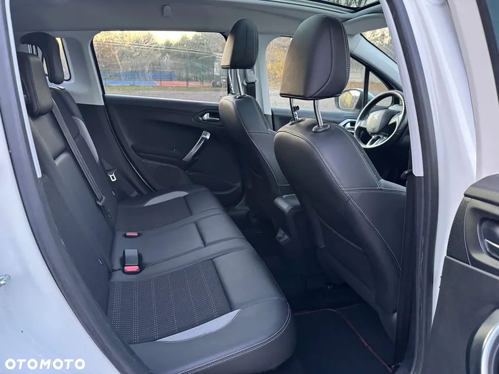 Peugeot 2008 82 VTI Allure - 10