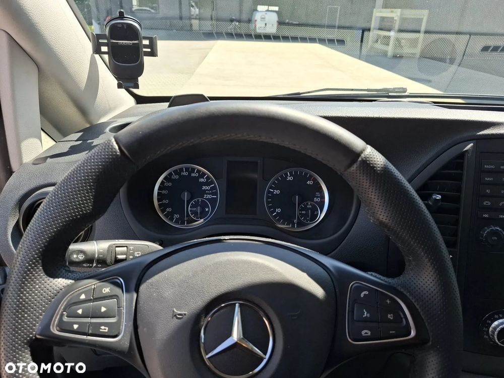 Mercedes-Benz VITO - 14