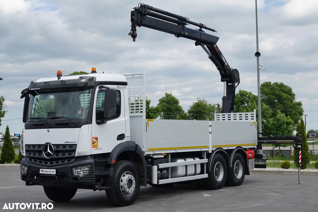 Mercedes-Benz AROCS 2640/ 6x4 / TRANSMISIE - 6,5 M / HDS HIAB 158 DS-4 / extensie: 12,5 M / EURO 6 / RADIOCOMANDĂ / ROTATOR / FURCI / 2020 - 2