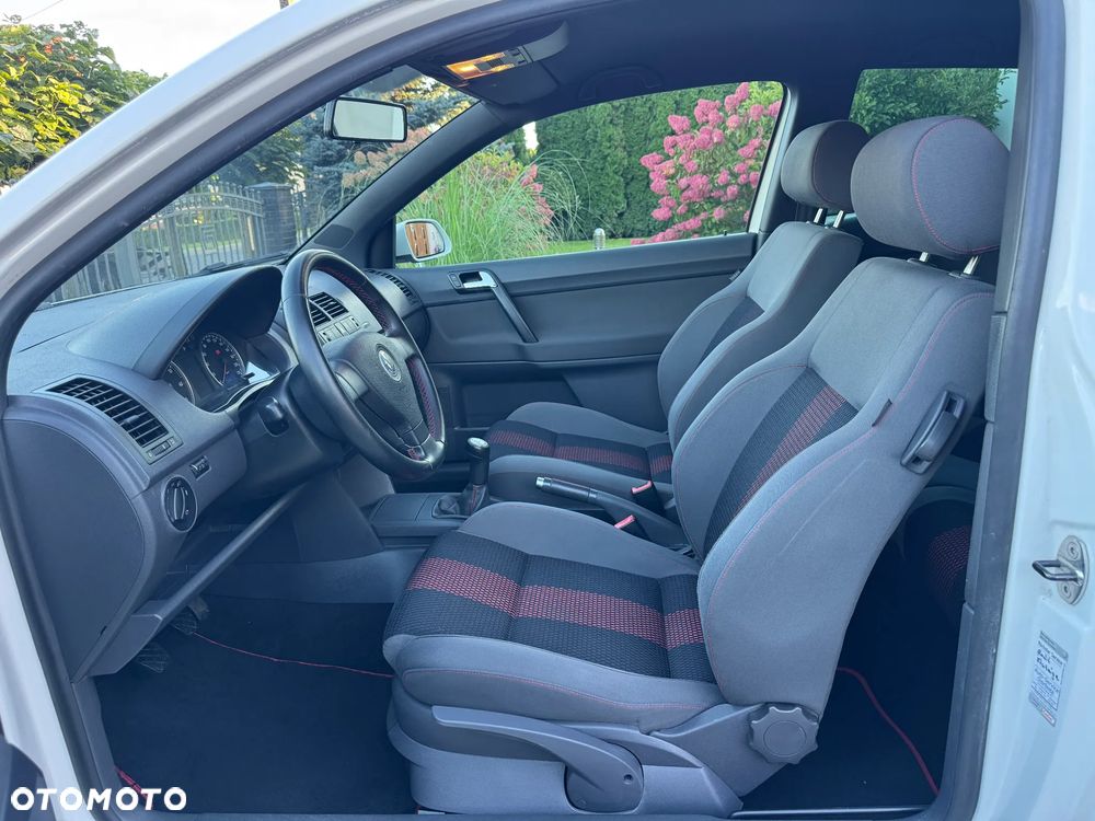 Volkswagen Polo 1.4 GT Rocket - 24
