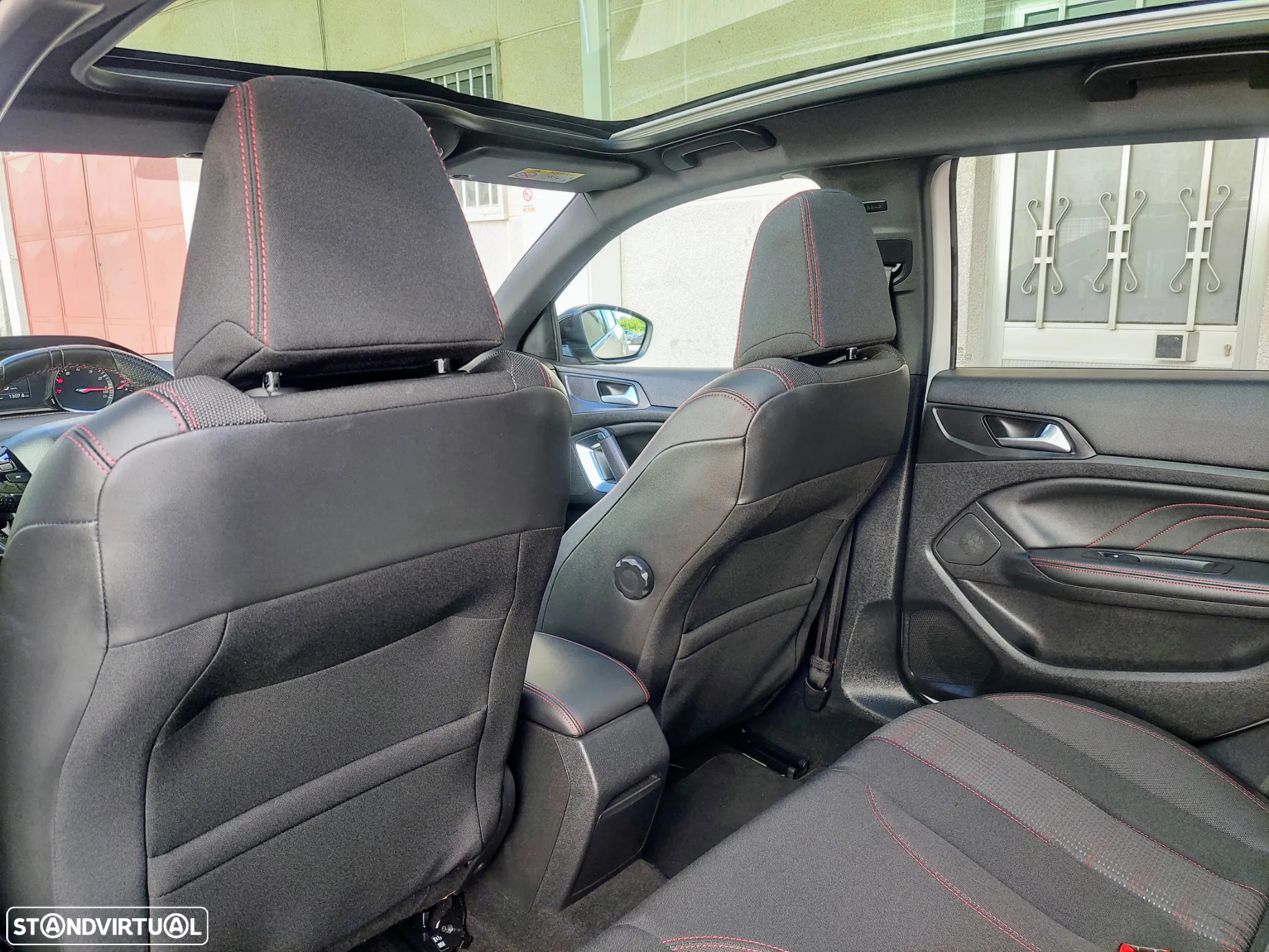 Peugeot 308 1.2 PureTech GT Line - 55