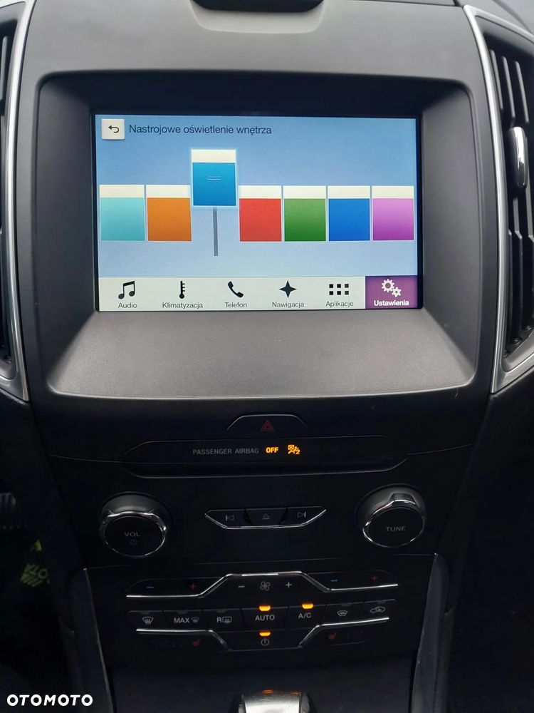 Ford S-Max 2.0 TDCi Titanium PowerShift - 25