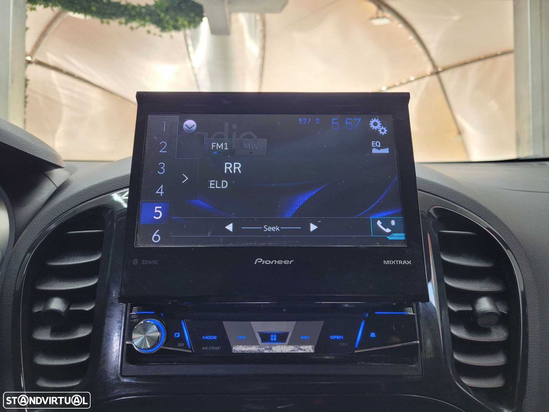 Nissan Juke 1.6 Eco Acenta Connect - 29