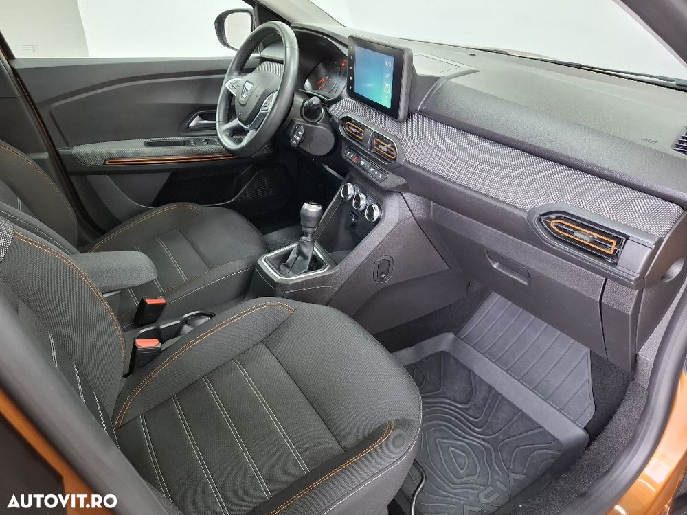 Dacia Sandero Stepway TCe 90 MT6 Comfort - 12