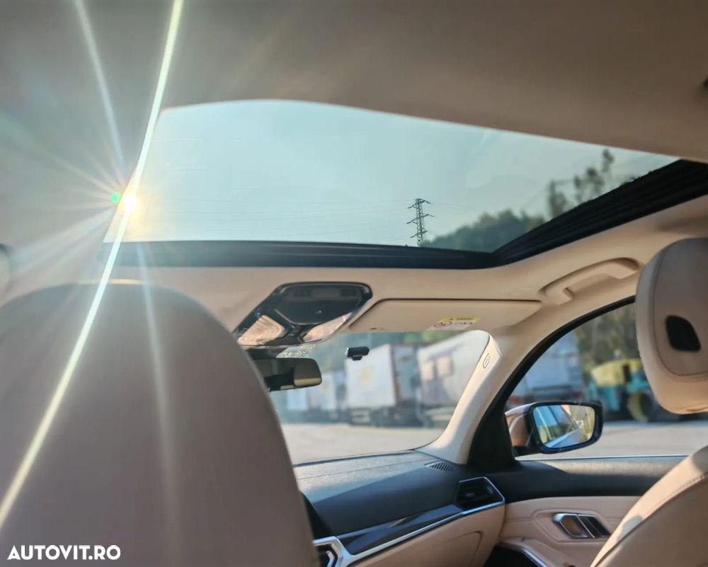 BMW Seria 3 320d Aut. Luxury Line - 16