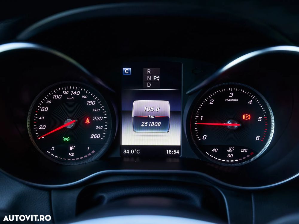 Mercedes-Benz GLC 220 d 4MATIC 9G-TRONIC Exclusive - 20