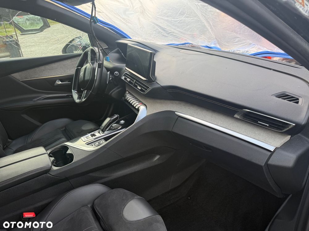 Peugeot 5008 - 4
