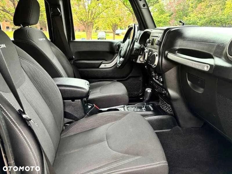 Jeep Wrangler 3.6 Unlim Rubicon - 15