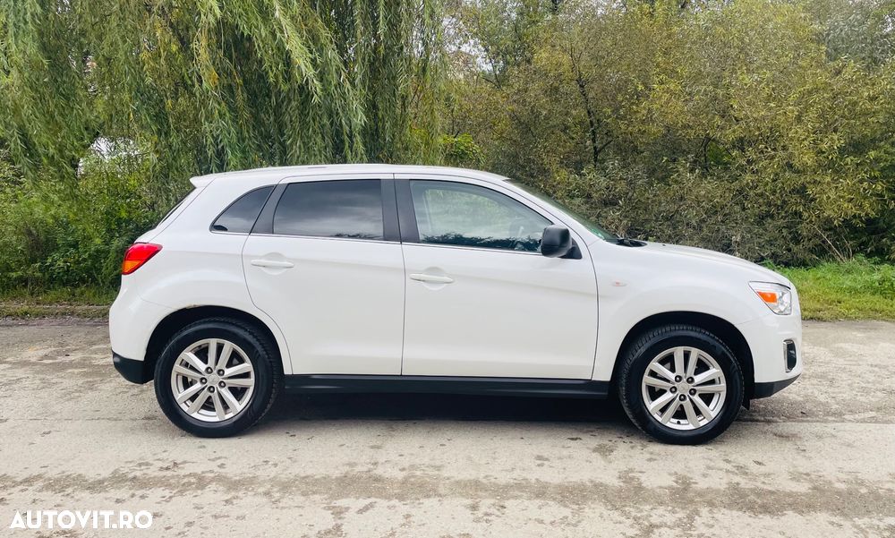 Mitsubishi ASX 1.8 DI-D 2WD Intense - 12
