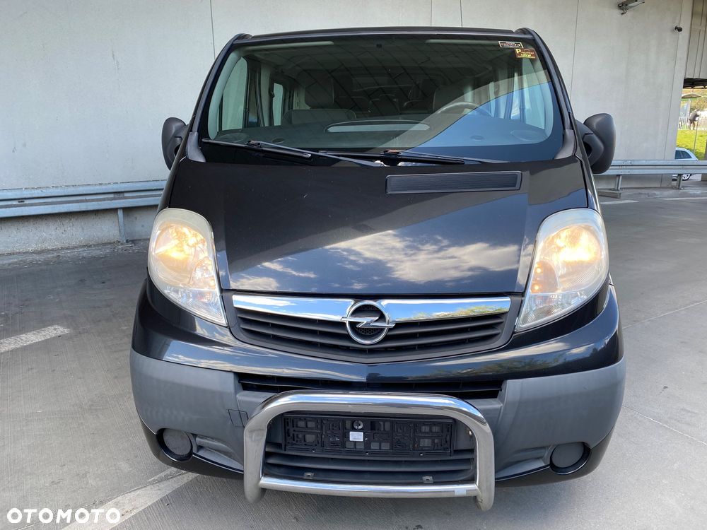 Opel Vivaro L2H1 2.9t - 11