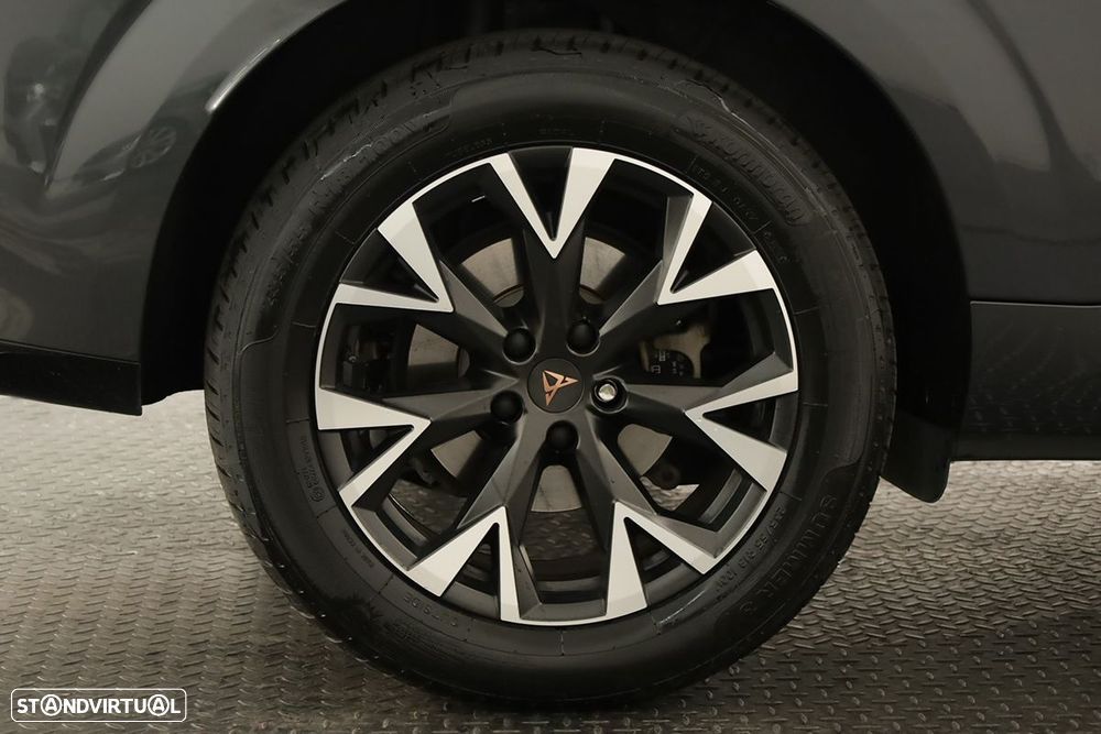 Cupra Terramar 1.5 e-Hybrid DSG - 5