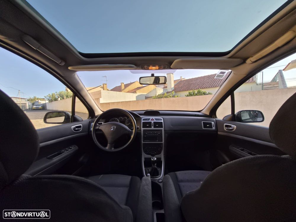 Peugeot 307 SW 1.6 - 19