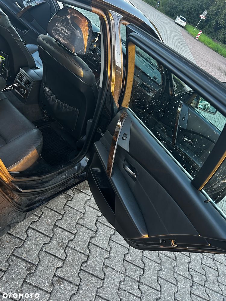 BMW Seria 5 - 10