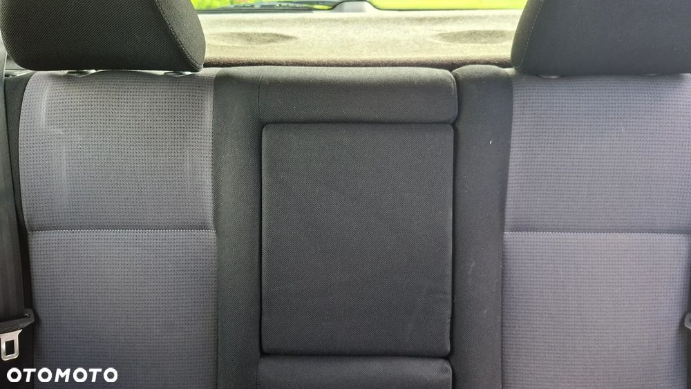 Volkswagen Golf 1.9 TDI Trendline - 6