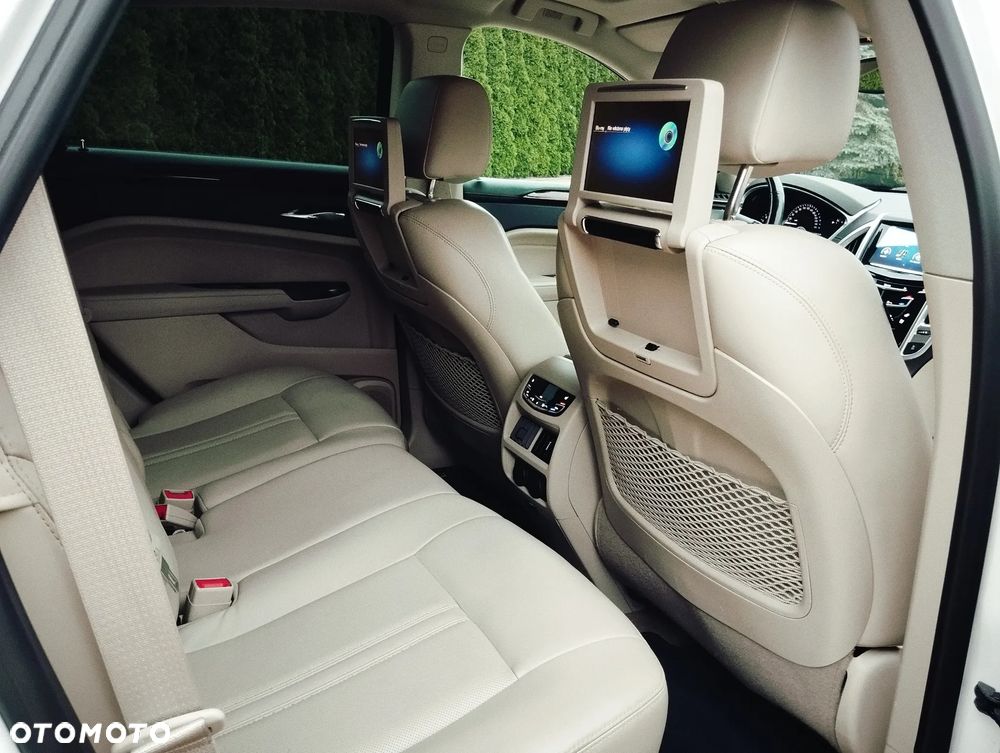 Cadillac SRX 3.6 V6 AWD Sport Luxury - 31