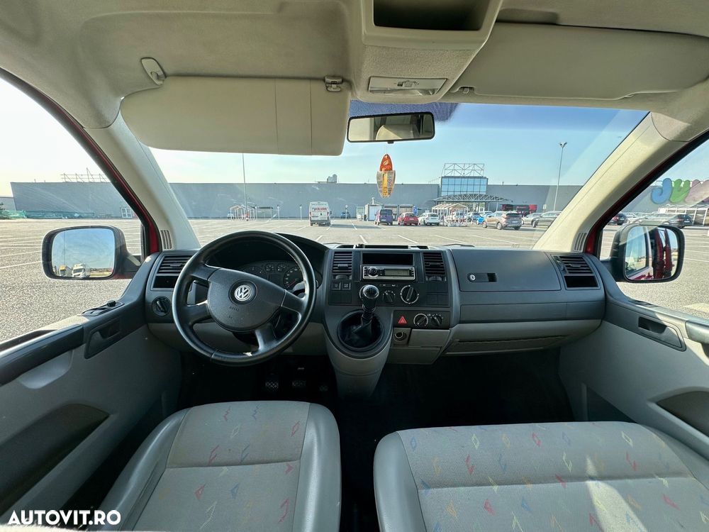 Volkswagen Transporter Caravelle Lang Trendline - 13