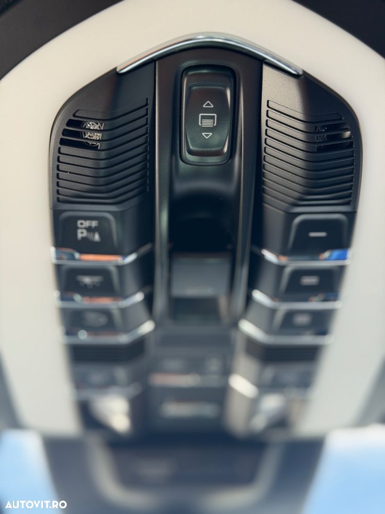 Porsche Macan GTS - 11