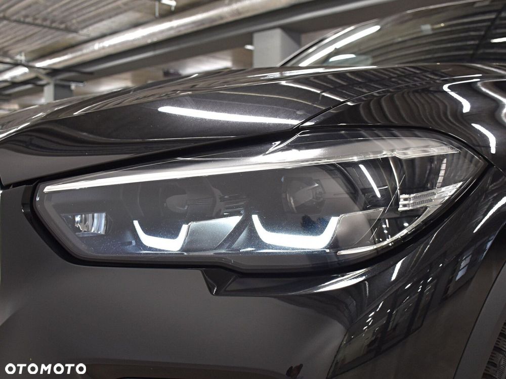 BMW X5 xDrive30d mHEV - 25