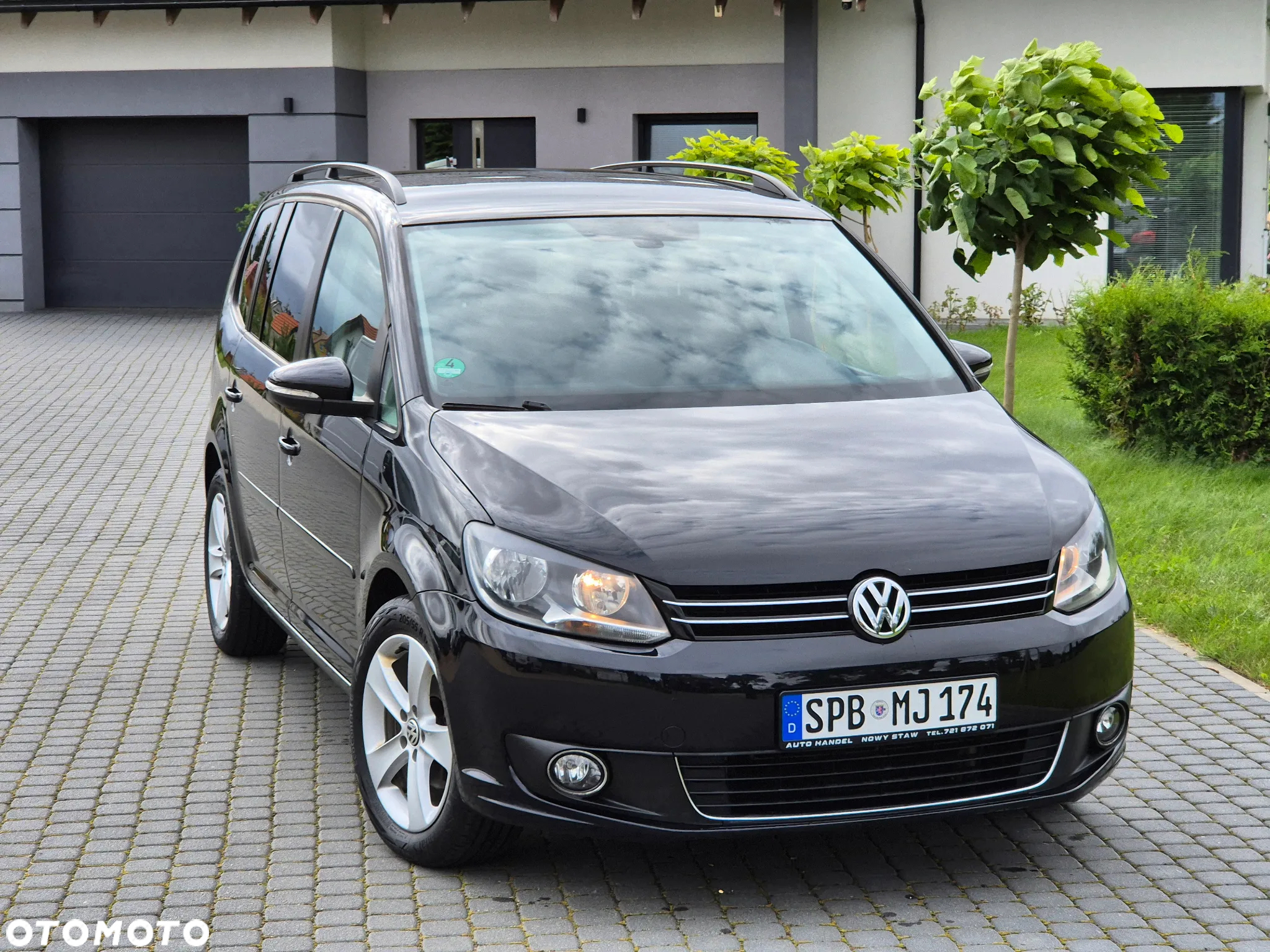 Volkswagen Touran 1.4 TSI STYLE - 28