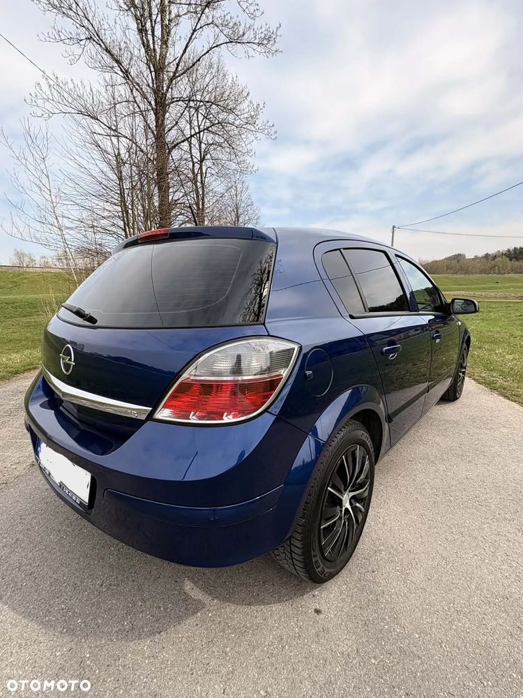Opel Astra 1.6 - 11