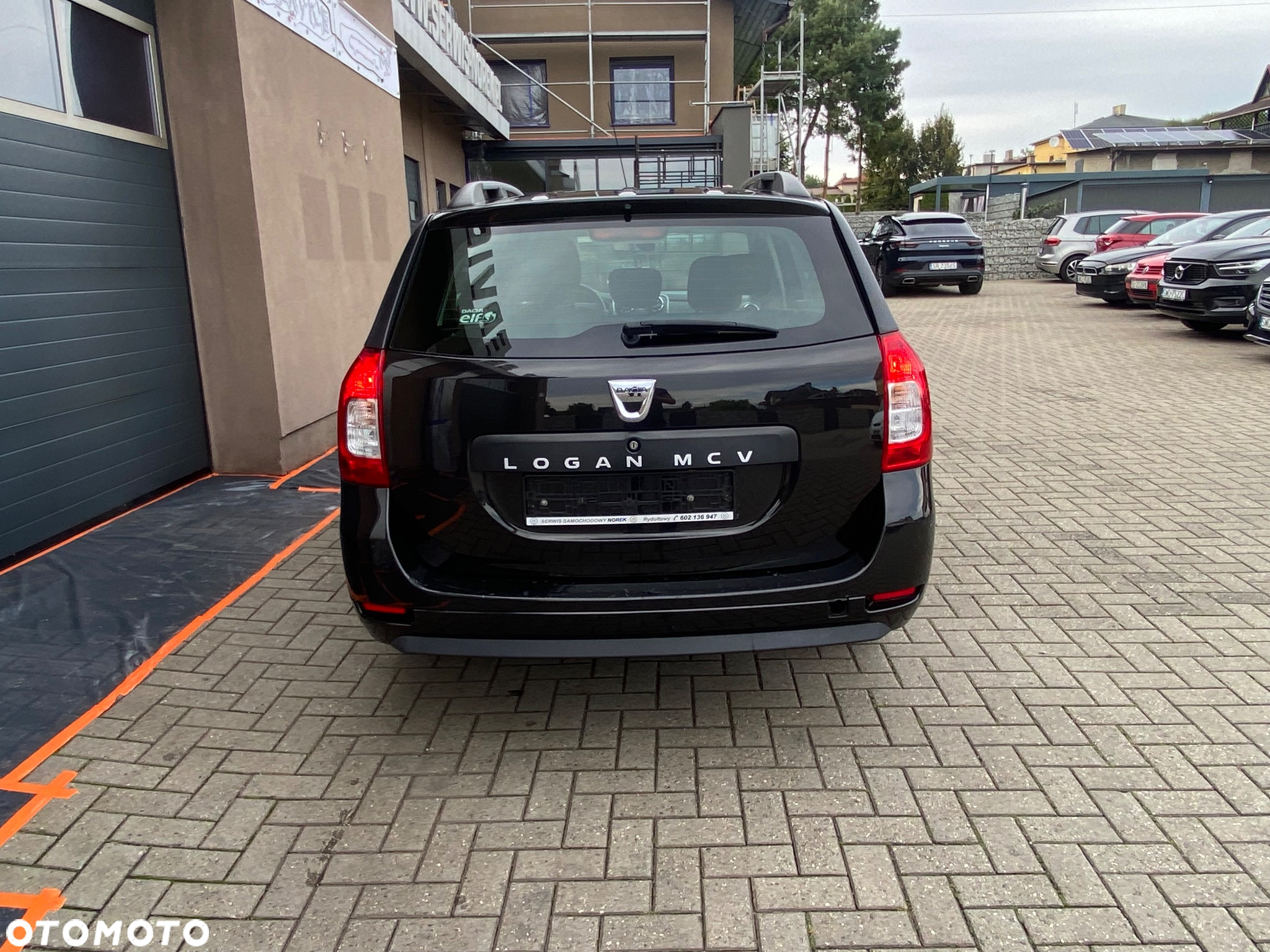 Dacia Logan MCV 1.2 16V Access - 10