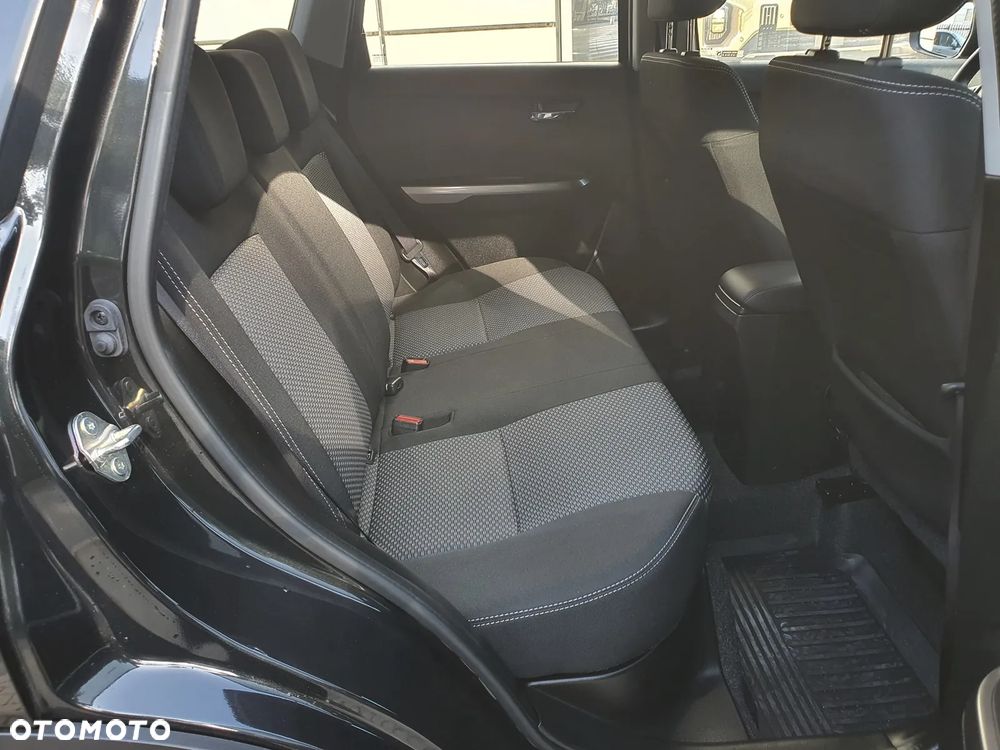 Suzuki Vitara 1.5 Strong Hybrid Premium 4WD AGS - 11