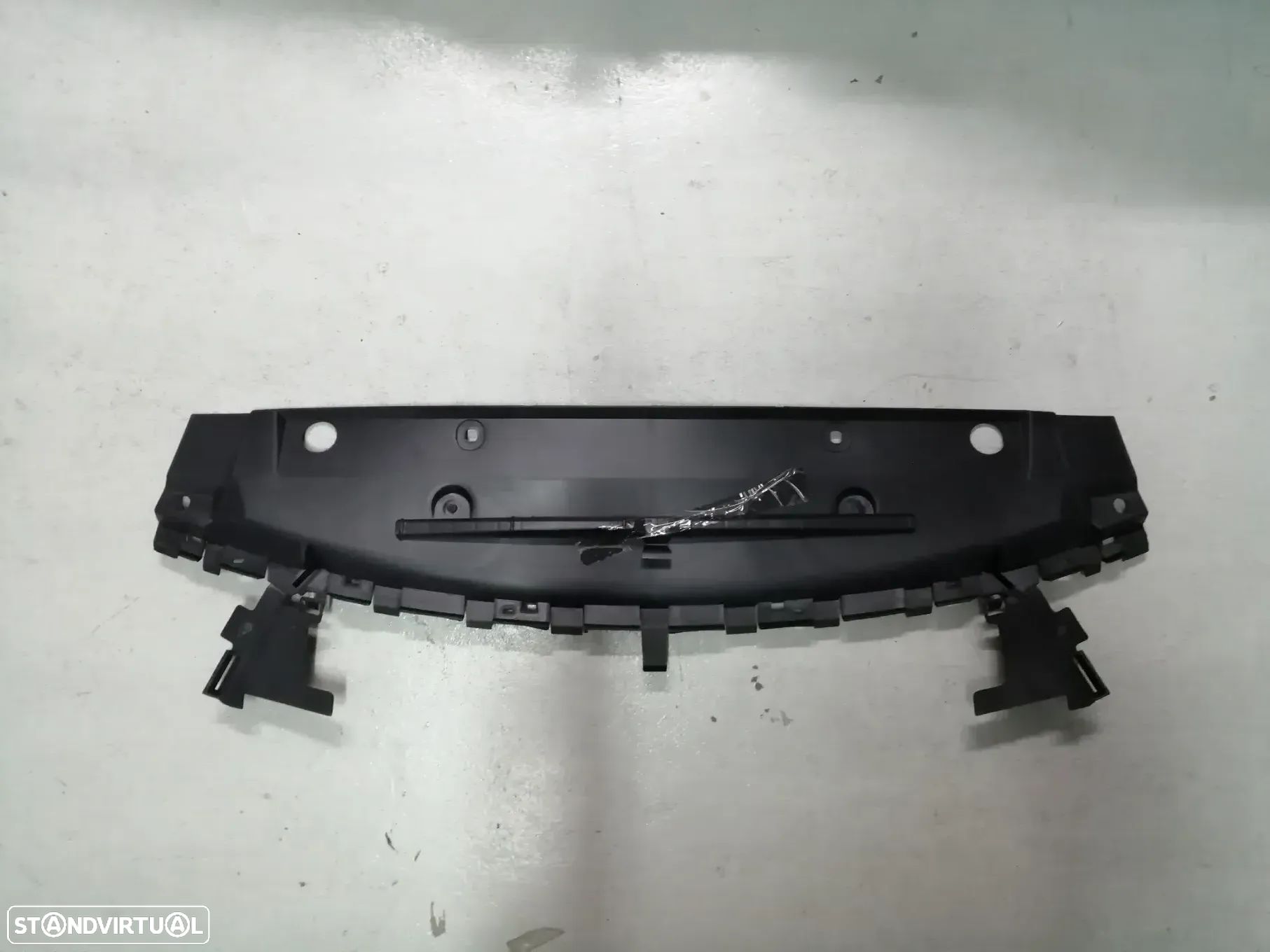 Resguardo inferior do motor Renault Laguna II - 1