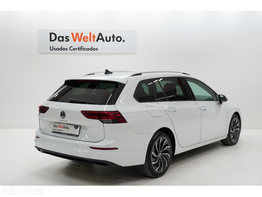 VW Golf Variant 2.0 TDi Life DSG - 3