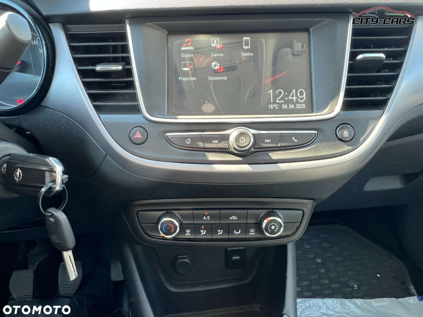 Opel Crossland X - 15