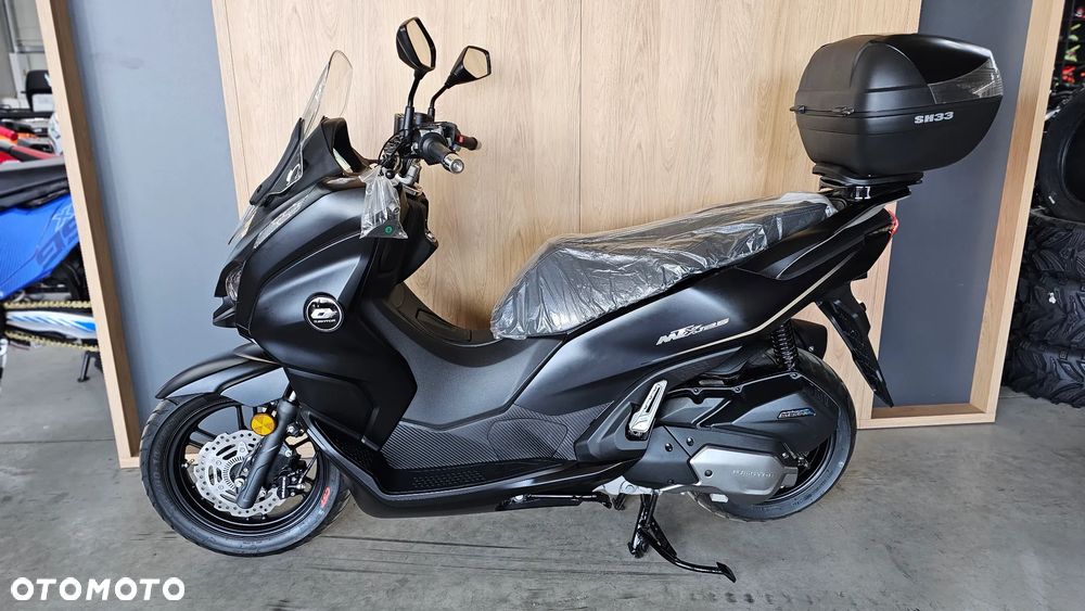 QJMOTOR MTX 125 - 7