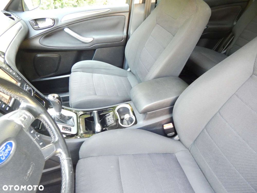 Ford S-Max 2.0 TDCi DPF Titanium X - 17