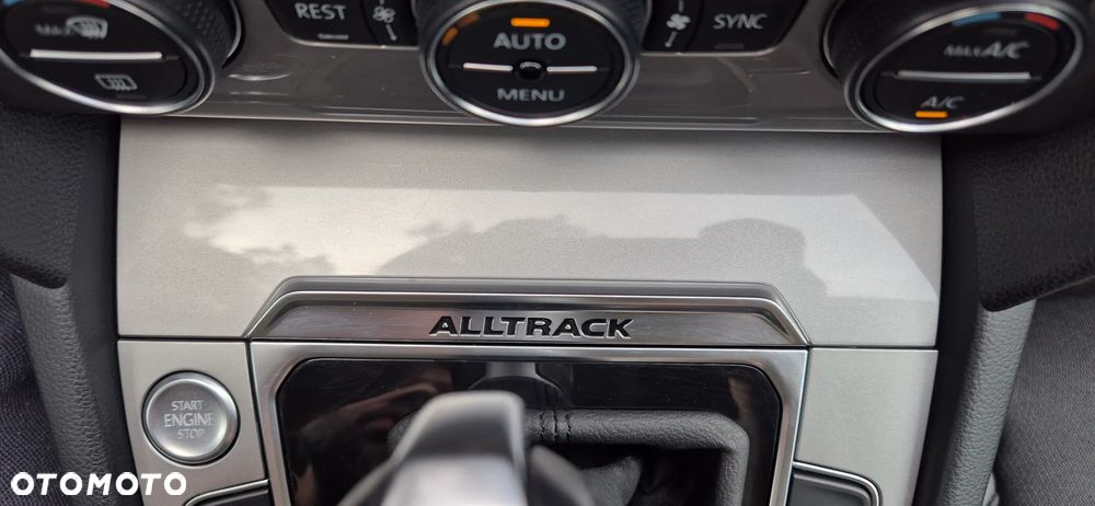 Volkswagen Passat - 20