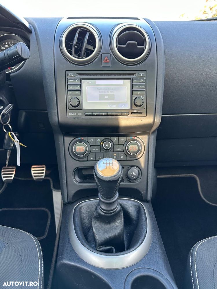 Nissan Qashqai - 11