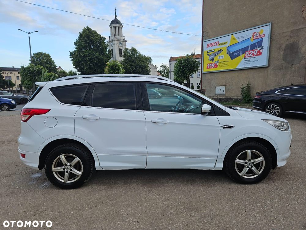 Ford Kuga - 12
