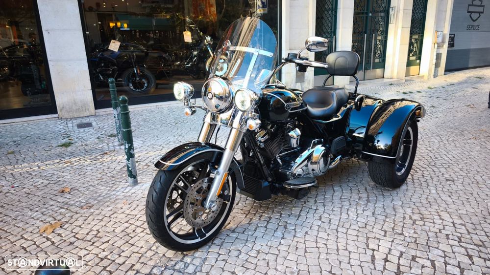 Harley-Davidson Tour Trike Freewheeler - 5