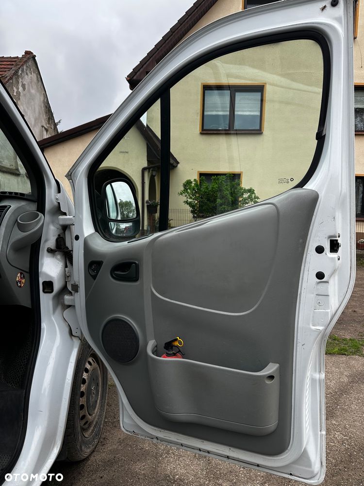 Opel Vivaro - 6