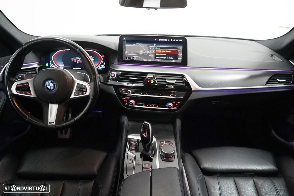 BMW 520 e Pack M - 6
