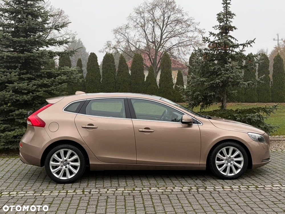 Volvo V40 D2 Summum - 7