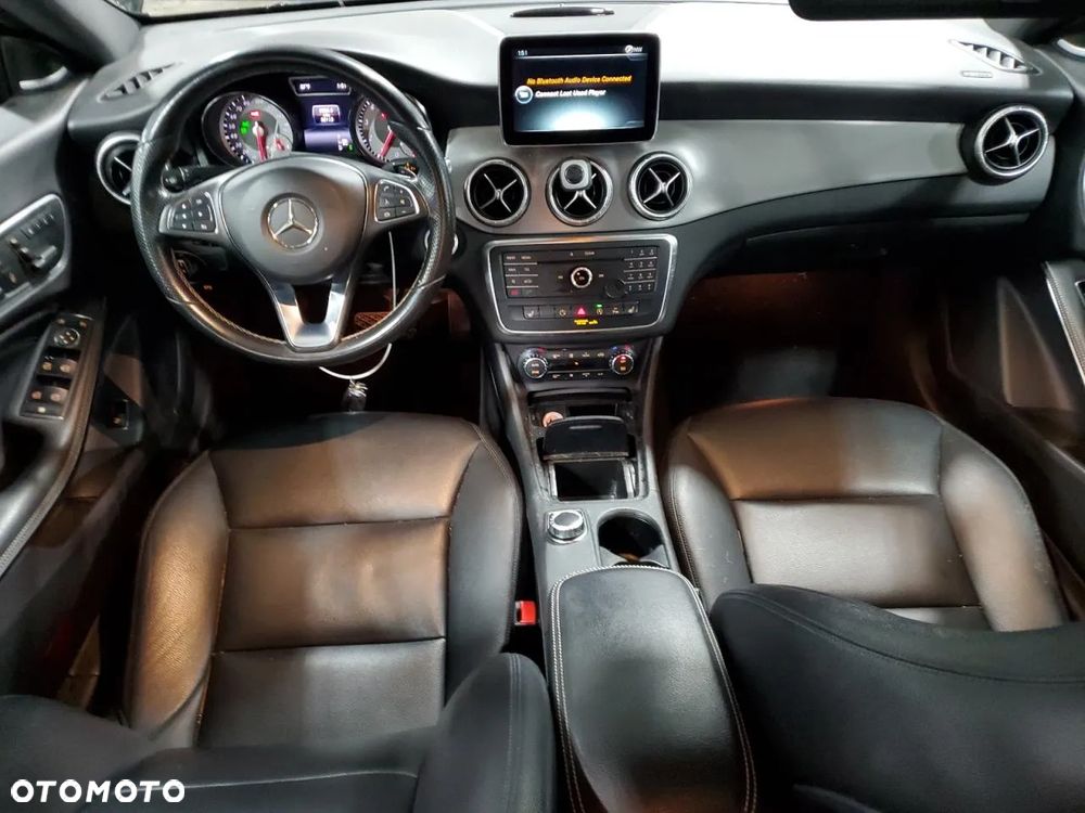 Mercedes-Benz CLA - 9