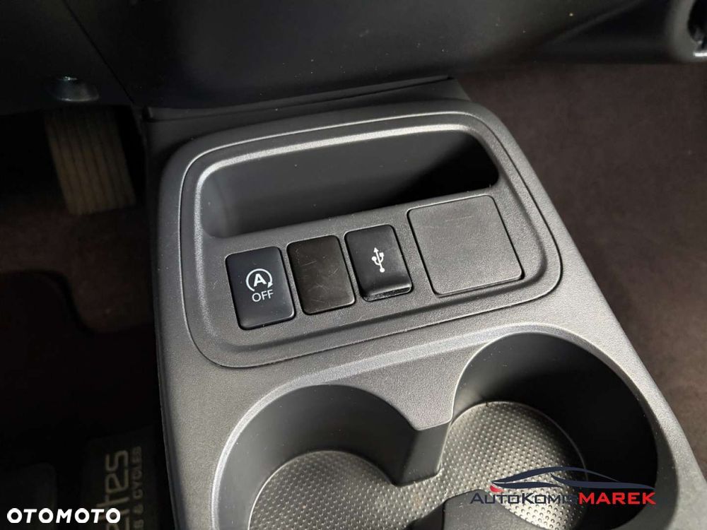 Mitsubishi Space Star 1.2 Intense SDA CVT - 13