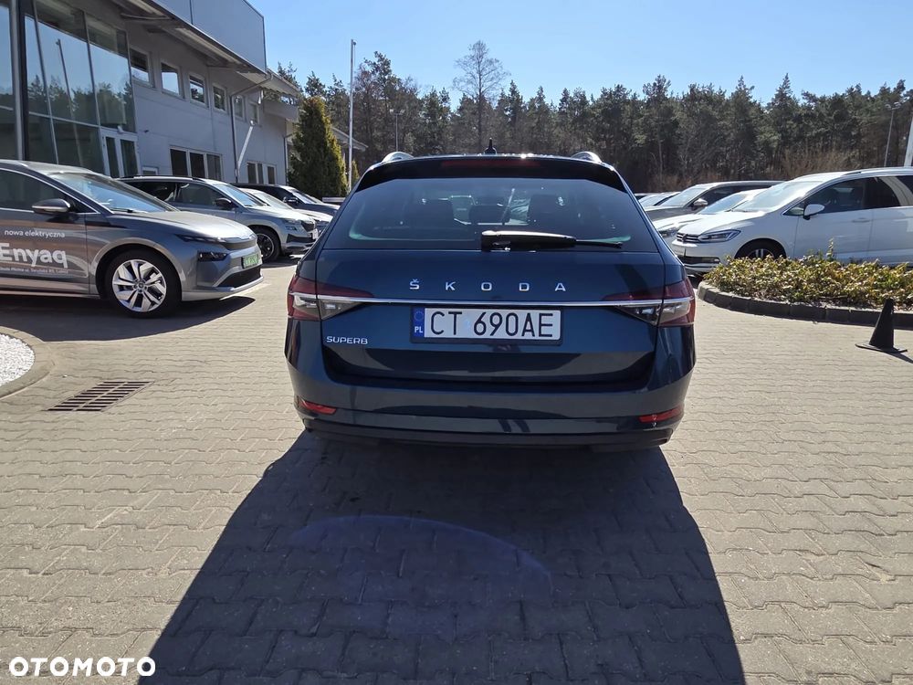 Skoda Superb 2.0 TDI SCR Sportline DSG - 16