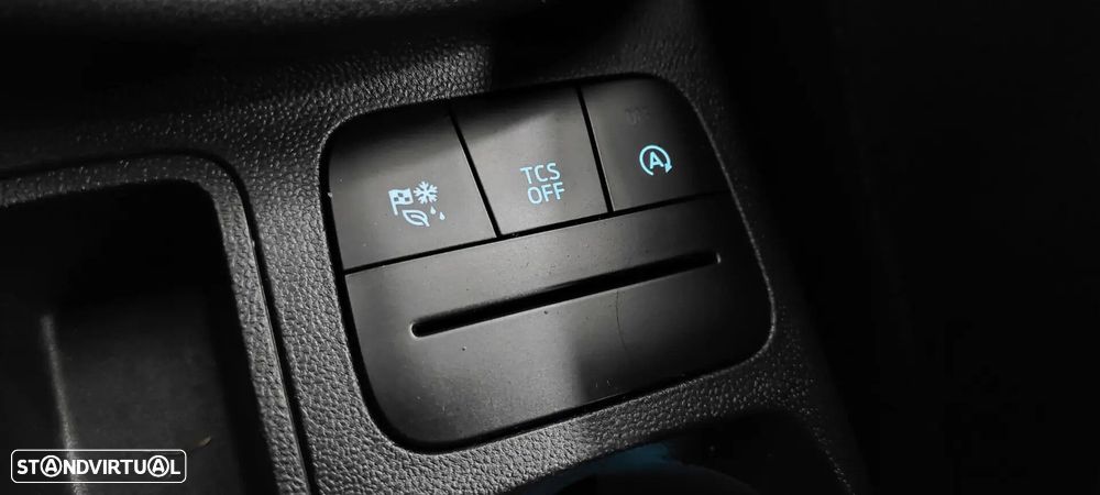 Ford Puma 1.0 EcoBoost MHEV Titanium - 36