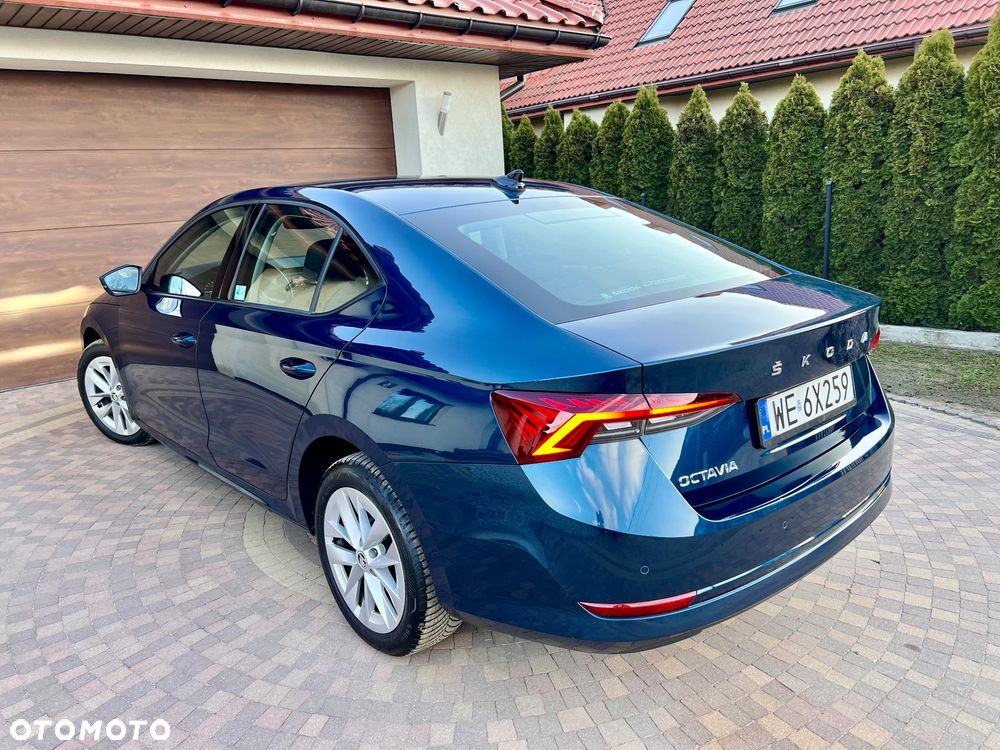 Skoda Octavia 2.0 TDI Ambition - 23