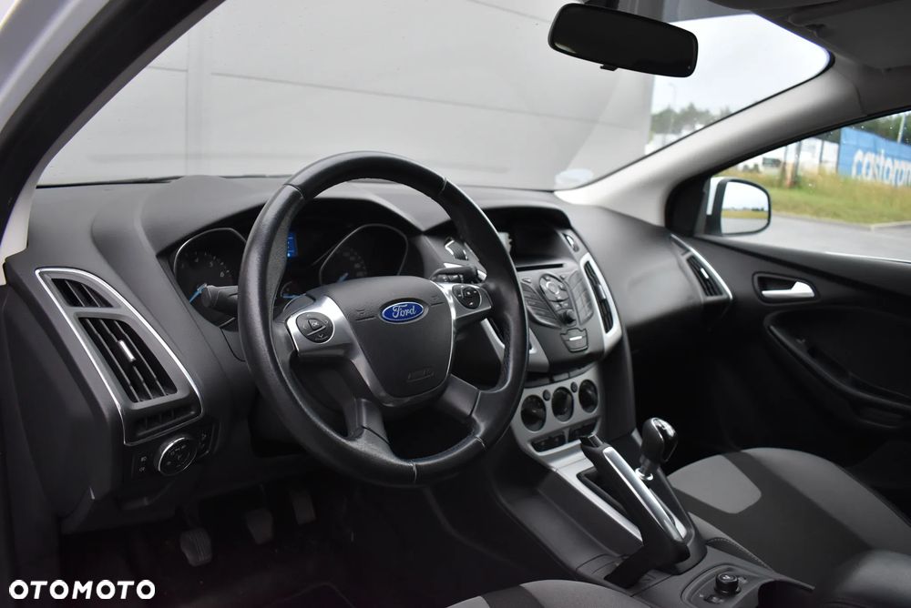 Ford Focus - 8