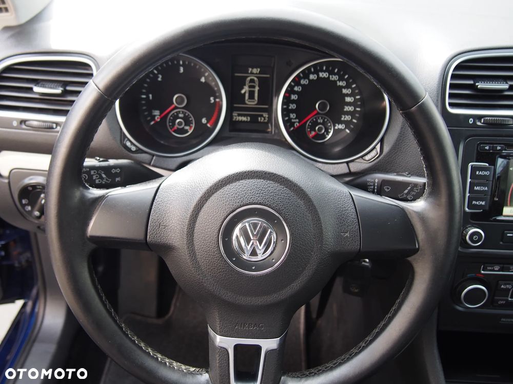 Volkswagen Golf 1.6 TDI DPF Trendline - 19