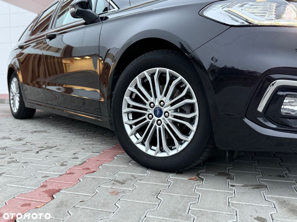 Ford Mondeo SW 2.0 Hybrid Titanium - 35